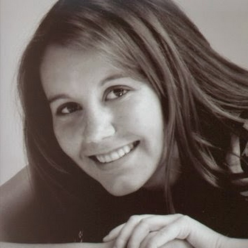 Meet your Posher, Alisa